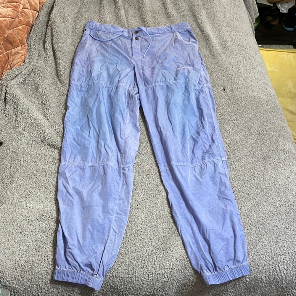 Athleta lightweight jogger pants